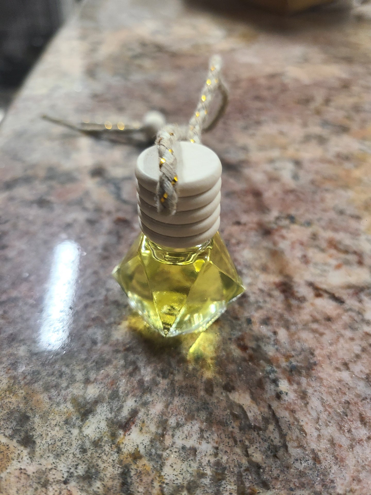 Hanging Diffuser with Oil